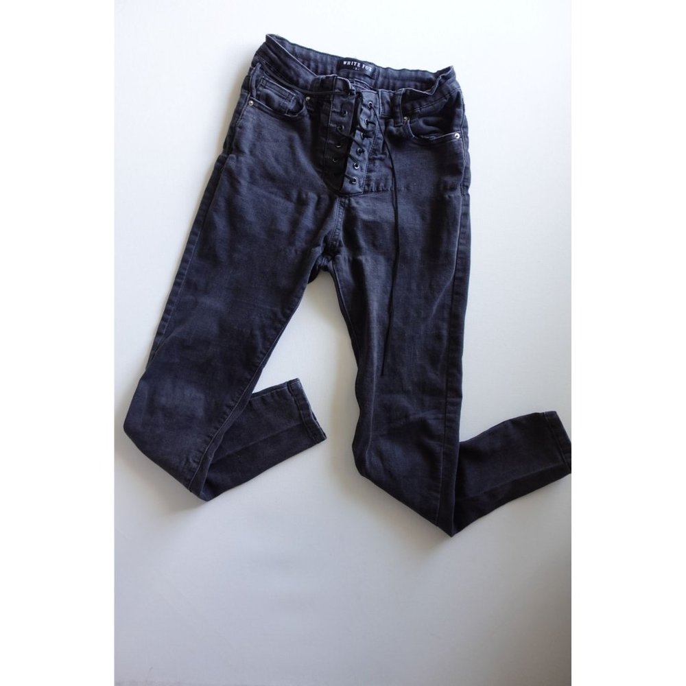 White Fox Boutique Front Lace Up Skinny Jeans